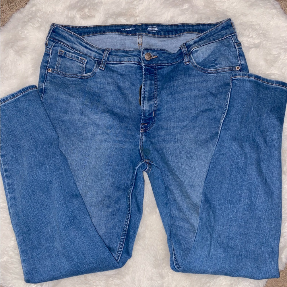 Old Navy Rockstar Super Skinny jeans